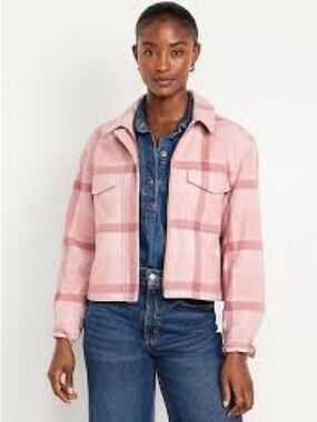 Old Navy Pink Plaid Shacket Jacket XS Petite Cozy Button Front grandmacore cozy